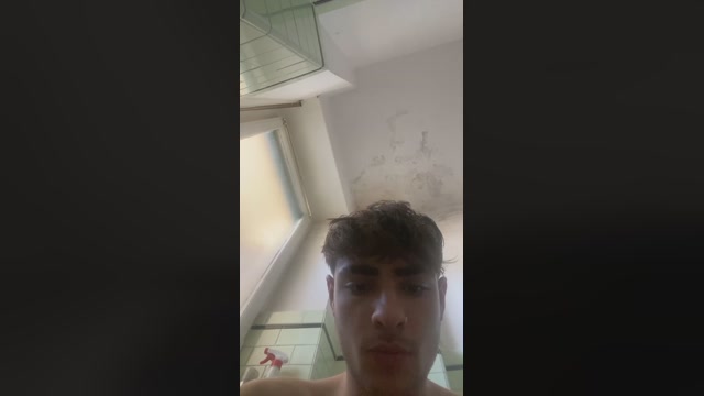 simone429  04-08-2022
